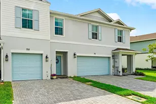 755 NE Trailside Run, Port Saint Lucie, FL 34983 - Photo 1