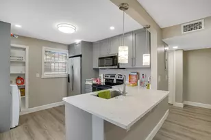 1225 W 10th St, Riviera Beach, FL 33404 - Photo 5