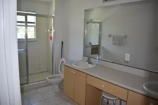 1043 Imperial Lake Rd, West Palm Beach, FL 33413 - Photo 15