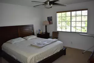 1043 Imperial Lake Rd, West Palm Beach, FL 33413 - Photo 13
