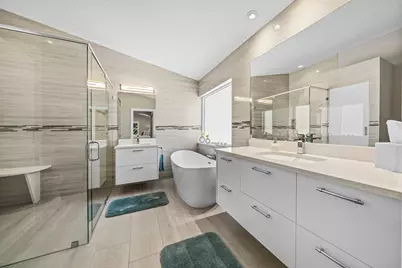 7262 Modena Drive, Boynton Beach, FL 33437 - Photo 19
