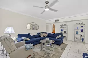 6328 W Longboat Ln Ln W, Boca Raton, FL 33433 - Photo 5