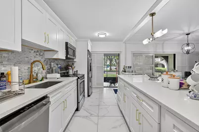 6328 W Longboat Ln Lane W #101, Boca Raton, FL 33433 - Photo 1