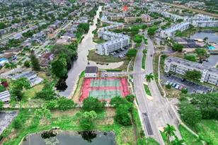 8435 Sunrise Lakes Blvd, Sunrise, FL 33322 - Photo 9