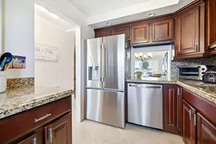 3221 NE 8th St, Pompano Beach, FL 33062 - Photo 9