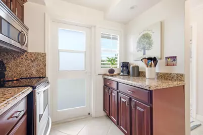 3221 NE 8th Street #F305, Pompano Beach, FL 33062 - Photo 11