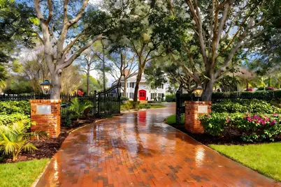 19153 SE Jupiter River Drive, Jupiter, FL 33458 - Photo 5