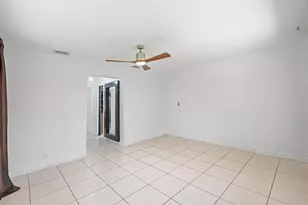 816 NW 66th Ave, Plantation, FL 33317 - Photo 23