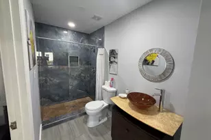 1392 Riverside Cir, Wellington, FL 33414 - Photo 3