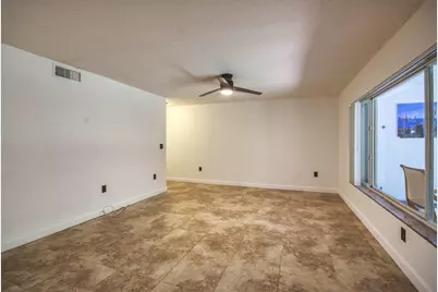 815 W Boynton Beach Boulevard #11-103, Boynton Beach, FL 33426 - Photo 5
