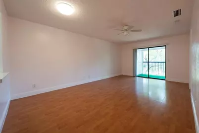 10571 Royal Palm Boulevard #10571, Coral Springs, FL 33065 - Photo 9