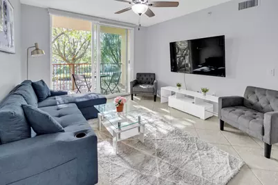 214 Villa Circle #214, Boynton Beach, FL 33435 - Photo 1