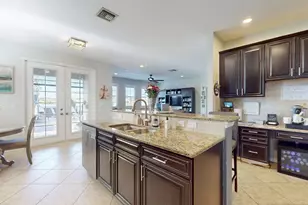 10551 Longleaf Ln, Wellington, FL 33414 - Photo 11