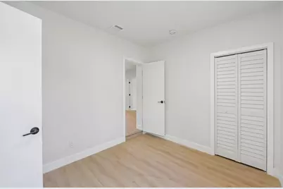 2943 NW 13th Street, Fort Lauderdale, FL 33311 - Photo 15