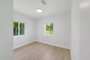 2943 NW 13th St, Fort Lauderdale, FL 33311 - Photo 17