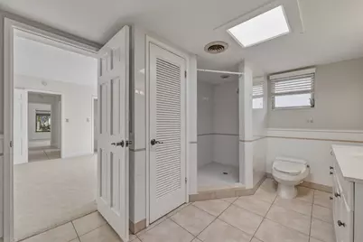 284 Allenwood Drive, Lauderdale by the Sea, FL 33308 - Photo 11