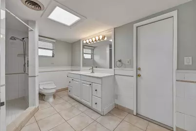 284 Allenwood Drive, Lauderdale by the Sea, FL 33308 - Photo 9