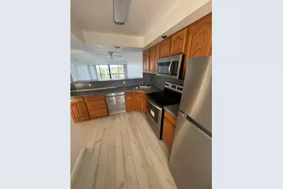 3000 Presidential Way #404, West Palm Beach, FL 33401 - Photo 1