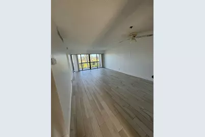 3000 Presidential Way #404, West Palm Beach, FL 33401 - Photo 7