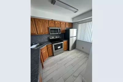 3000 Presidential Way #404, West Palm Beach, FL 33401 - Photo 3