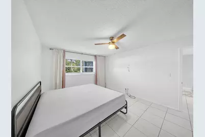 417 SW Natura Avenue #B, Deerfield Beach, FL 33441 - Photo 13