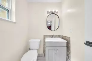 417 SW Natura Ave, Deerfield Beach, FL 33441 - Photo 11