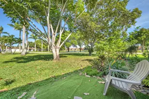 417 SW Natura Ave, Deerfield Beach, FL 33441 - Photo 21