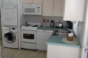 8270 South St, Boca Raton, FL 33433 - Photo 3