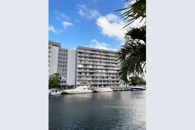 1800 NW 24th Avenue #309, Miami, FL 33125 - Photo 11