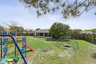 1802 SE Vesthaven Ct, Port Saint Lucie, FL 34952 - Photo 29