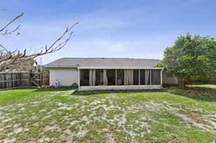 1802 SE Vesthaven Ct, Port Saint Lucie, FL 34952 - Photo 27