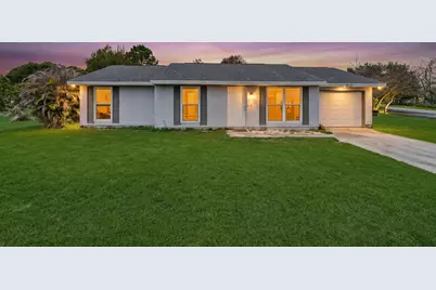 1802 SE Vesthaven Court, Port Saint Lucie, FL 34952 - Photo 1