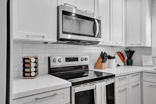 1043 N Victoria Park Rd, Fort Lauderdale, FL 33304 - Photo 5