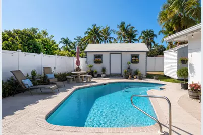 262 SW 8th Street, Dania Beach, FL 33004 - Photo 25