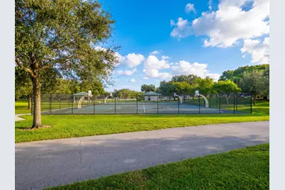 262 SW 8th Street, Dania Beach, FL 33004 - Photo 49