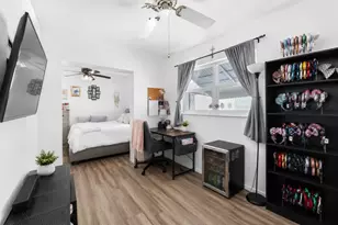 262 SW 8th St, Dania Beach, FL 33004 - Photo 21