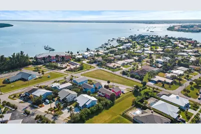 642 Eldorado Street, Fort Pierce, FL 34949 - Photo 7