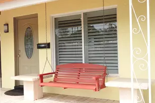 5200 NE 3rd Ter., Fort Lauderdale, FL 33334 - Photo 3