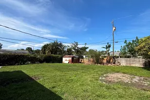 328 Urquhart St, Lake Worth Beach, FL 33461 - Photo 31