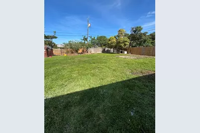 328 Urquhart Street, Lake Worth, FL 33461 - Photo 29
