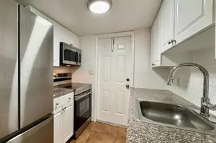 1671 NE 33rd St, Pompano Beach, FL 33064 - Photo 1