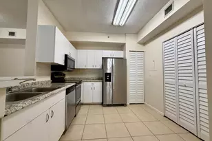 6928 SW 39th St, Davie, FL 33314 - Photo 9