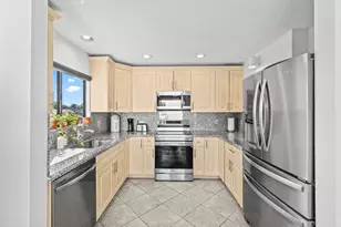 7533 Glendevon Ln, Delray Beach, FL 33446 - Photo 13