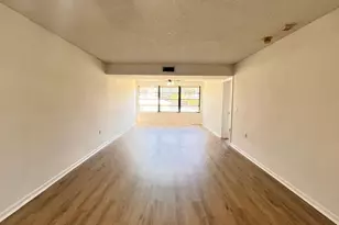 3511 Village Blvd, West Palm Beach, FL 33409 - Photo 5