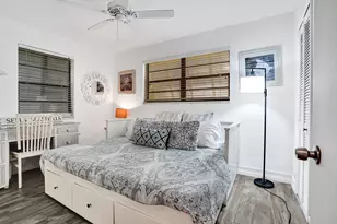 107 N Swinton Cir, Delray Beach, FL 33444 - Photo 9