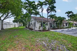 3068 S Oakland Forest Dr, Oakland Park, FL 33309 - Photo 41