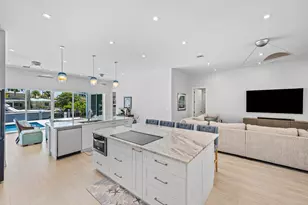 830 NE 72nd St, Boca Raton, FL 33487 - Photo 15