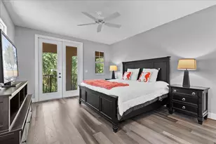883 Taft Ct, Palm Beach Gardens, FL 33410 - Photo 5