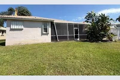 10839 Madison Drive, Boynton Beach, FL 33437 - Photo 9