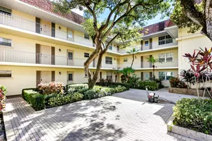 5510 Tamberlane Circle, Palm Beach Gardens, FL 33418 - Photo 1